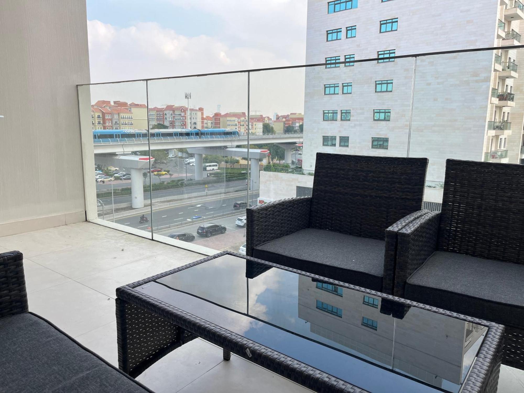 Апартаменти Bright New With Pool & Gym Access, 5 Min From Gardens Metro *