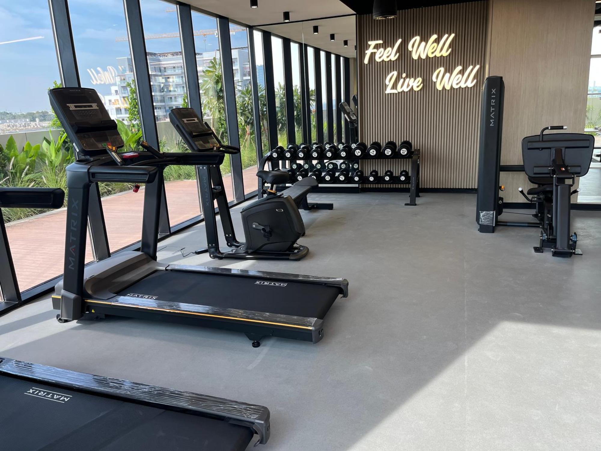 Bright New With Pool & Gym Access, 5 Min From Gardens Metro Дубай