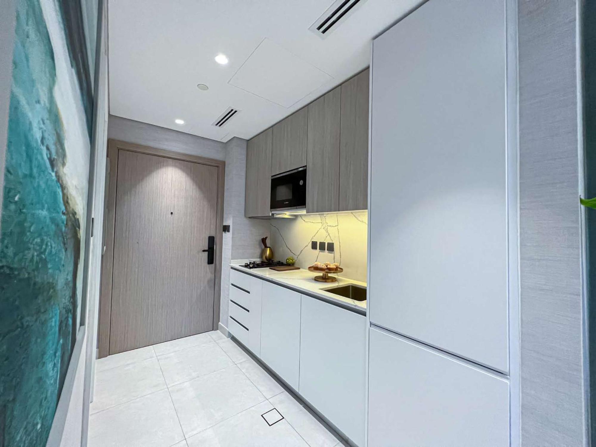 Bright New With Pool & Gym Access, 5 Min From Gardens Metro Дубай