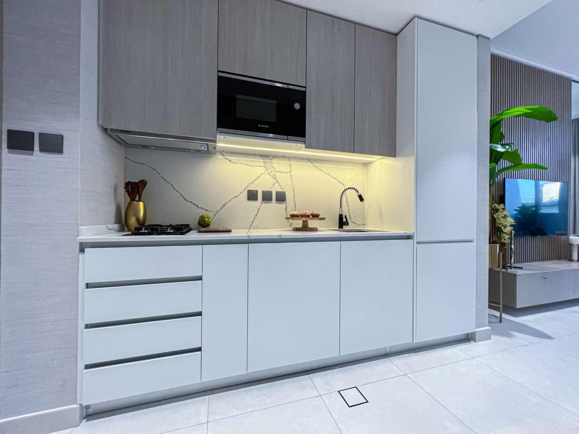 Апартаменти Bright New With Pool & Gym Access, 5 Min From Gardens Metro